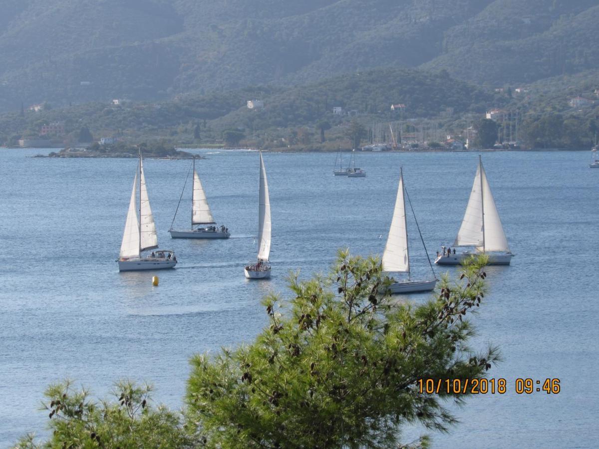 Serenity Yard Apartment Poros Town Bagian luar foto